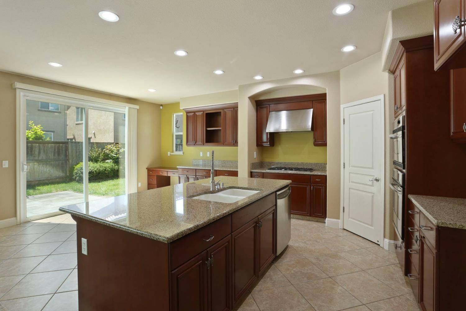 Stockton, CA 95219,10305 Bridgeview LN