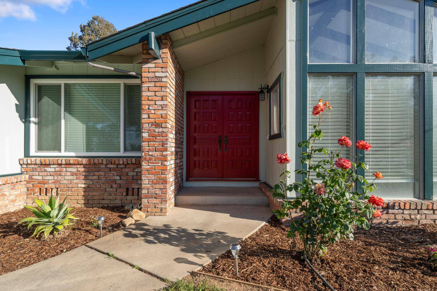 Elk Grove, CA 95624,8651 Bader Rd