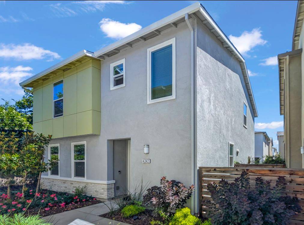Elk Grove, CA 95757,4242 Ocean LN