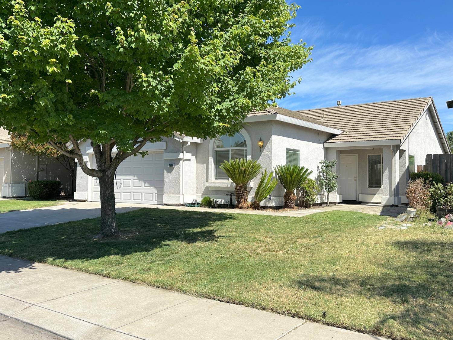 Stockton, CA 95206,1696 Venice CIR
