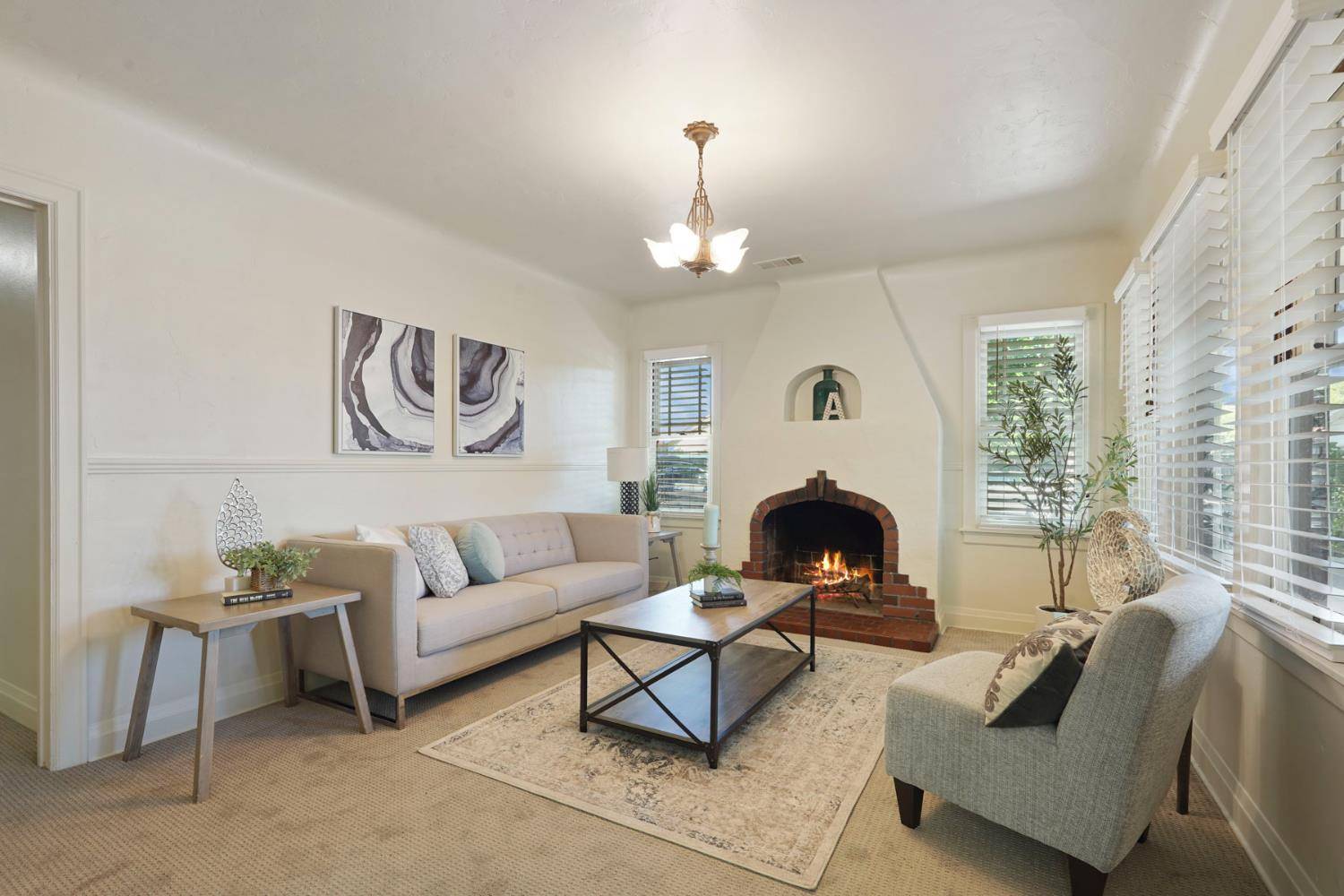 Tracy, CA 95376,540 W Highland AVE