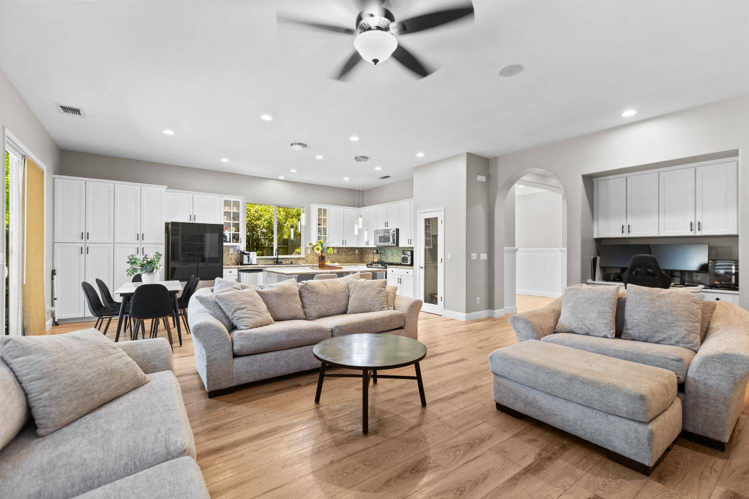 Rancho Cordova, CA 95742,4212 Anatolia DR