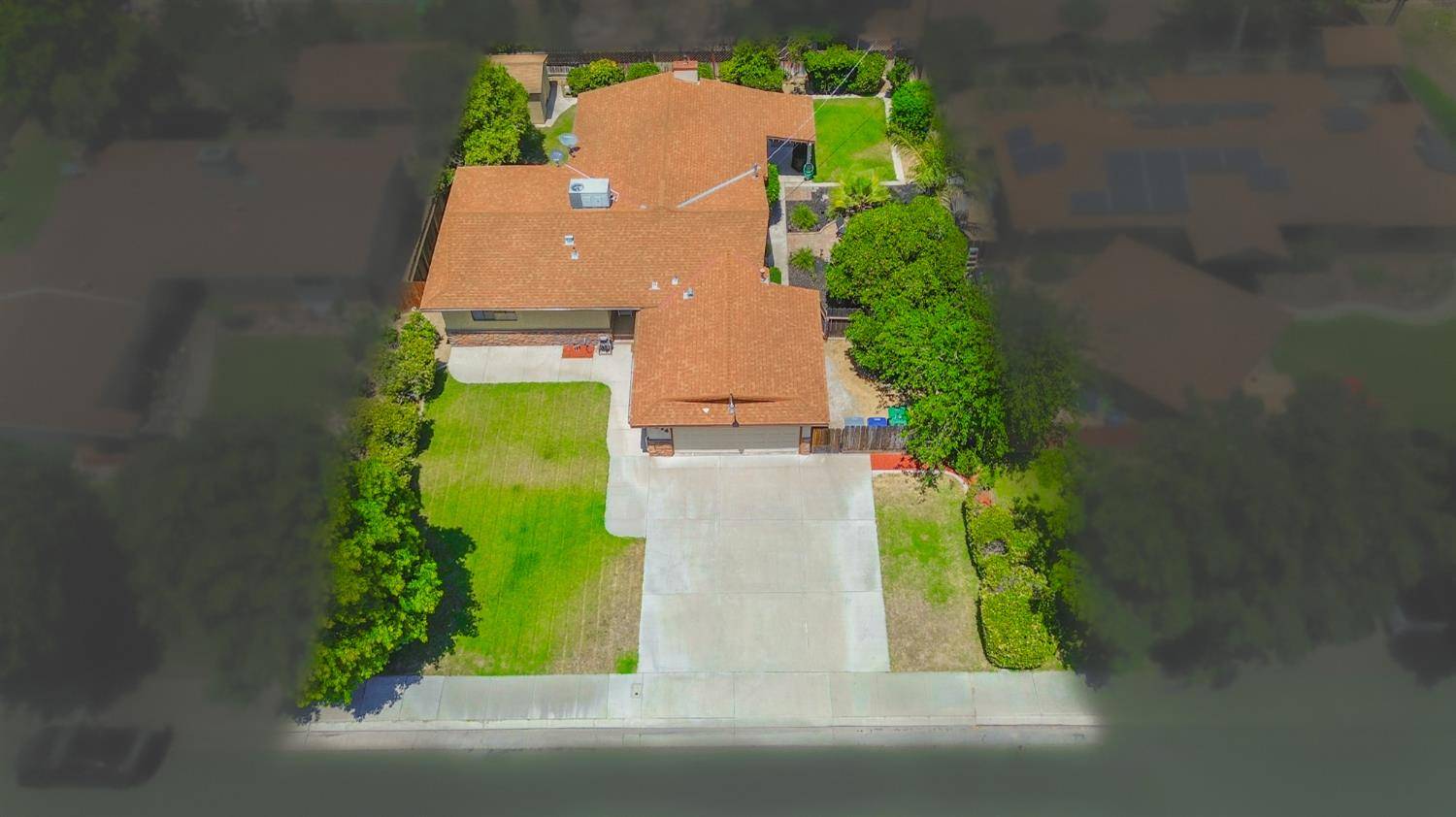 Los Banos, CA 93635,1224 Overland RD