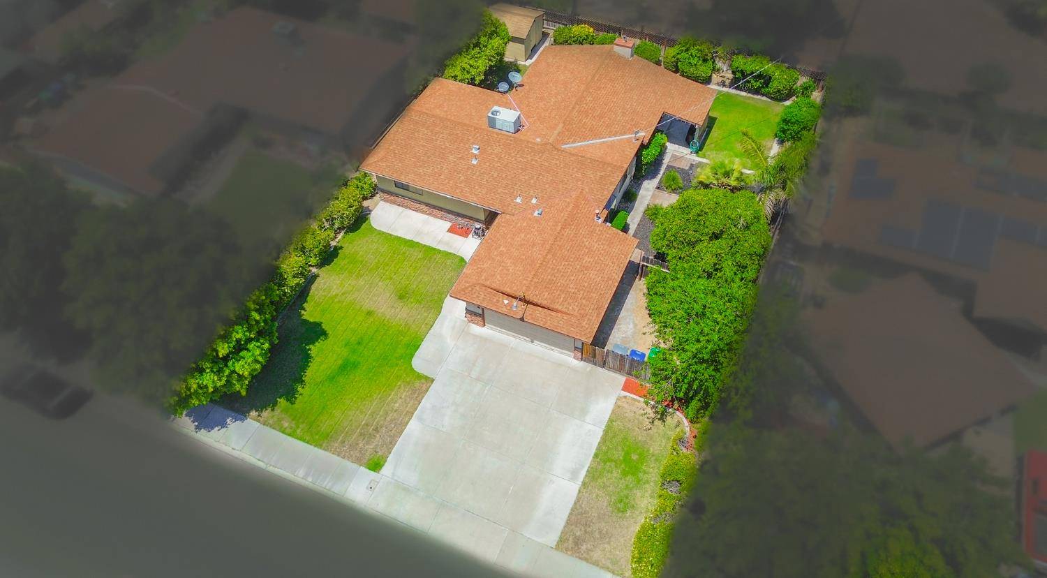 Los Banos, CA 93635,1224 Overland RD