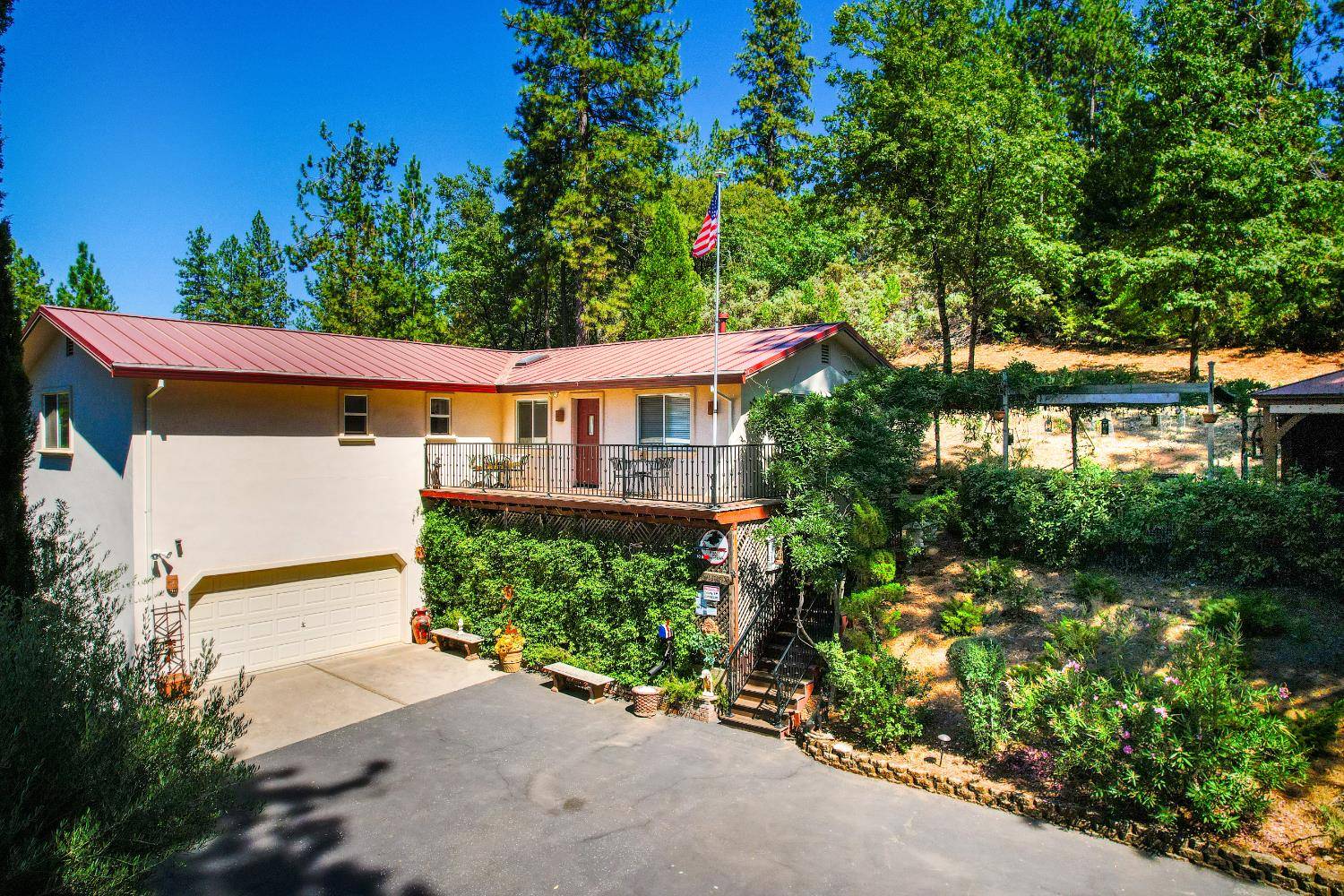 Colfax, CA 95713,1081 Cedar Valley RD