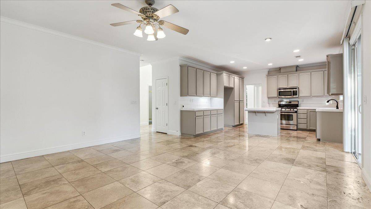 Lincoln, CA 95648,2133 Butterfield LN