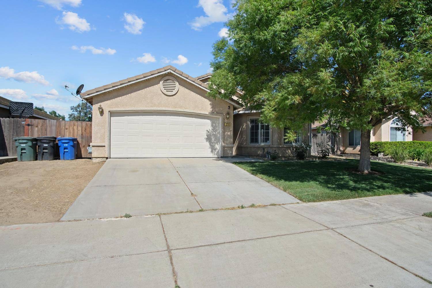 Ceres, CA 95307,2711 Cameron Park DR
