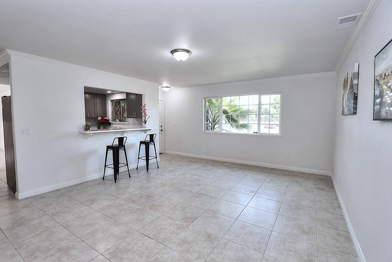 Lodi, CA 95240,300 Stanislaus ST