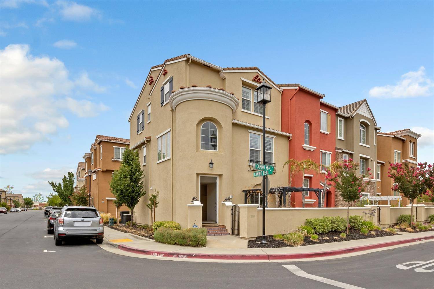Roseville, CA 95747,1708 Camino Real WAY