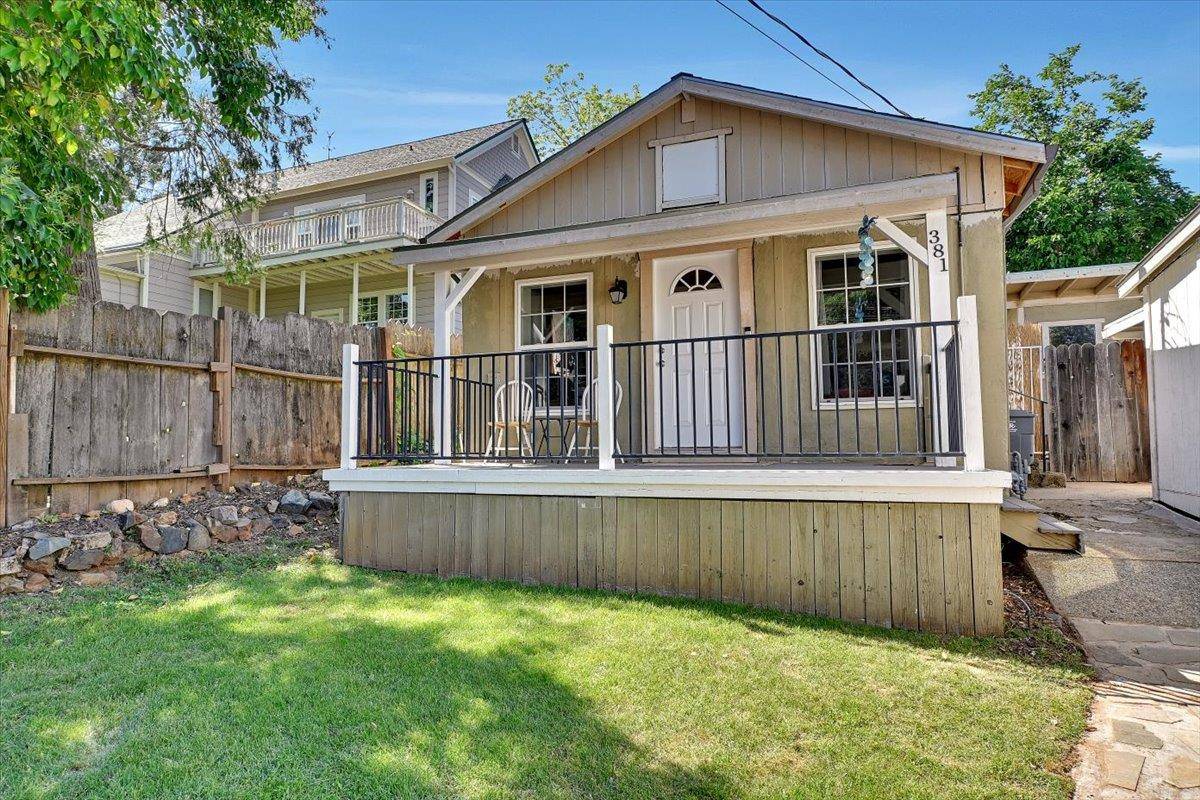 Auburn, CA 95603,381 Foresthill AVE