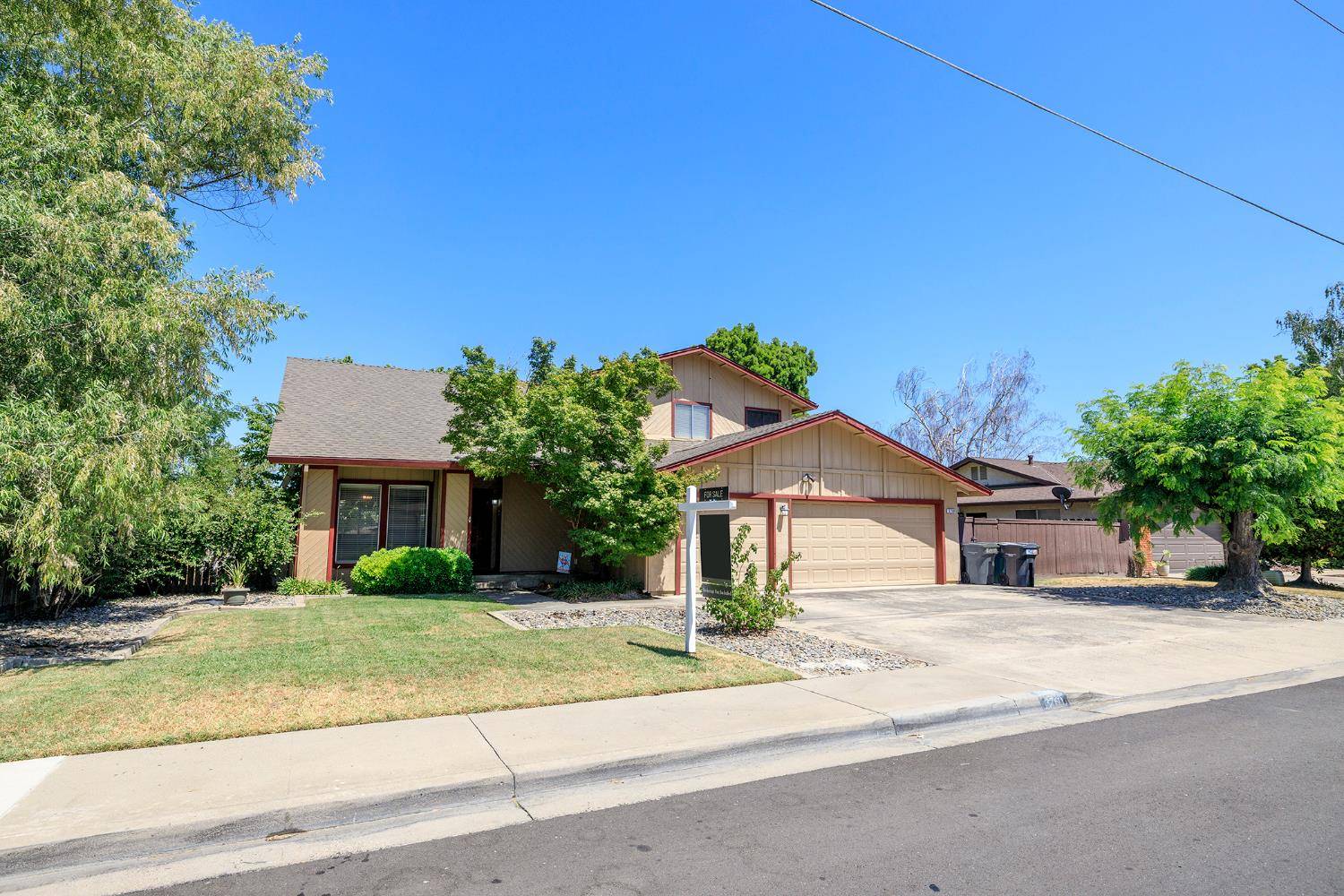 Turlock, CA 95382,3760 Fosberg RD