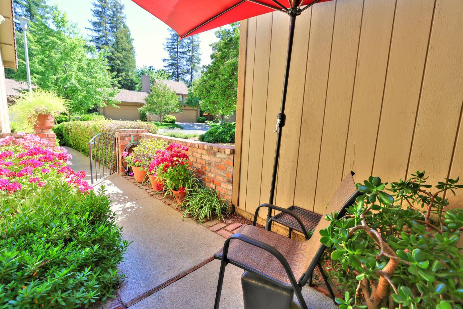 Citrus Heights, CA 95621,7043 Rancho Mirage CT