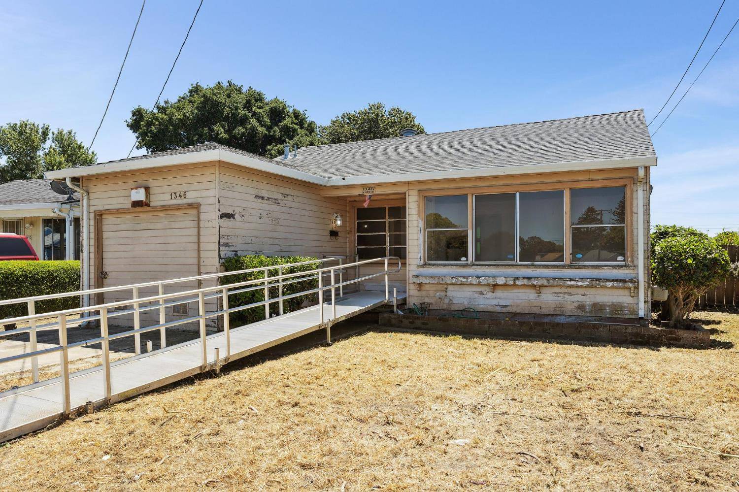 San Pablo, CA 94806,1346 Manor DR