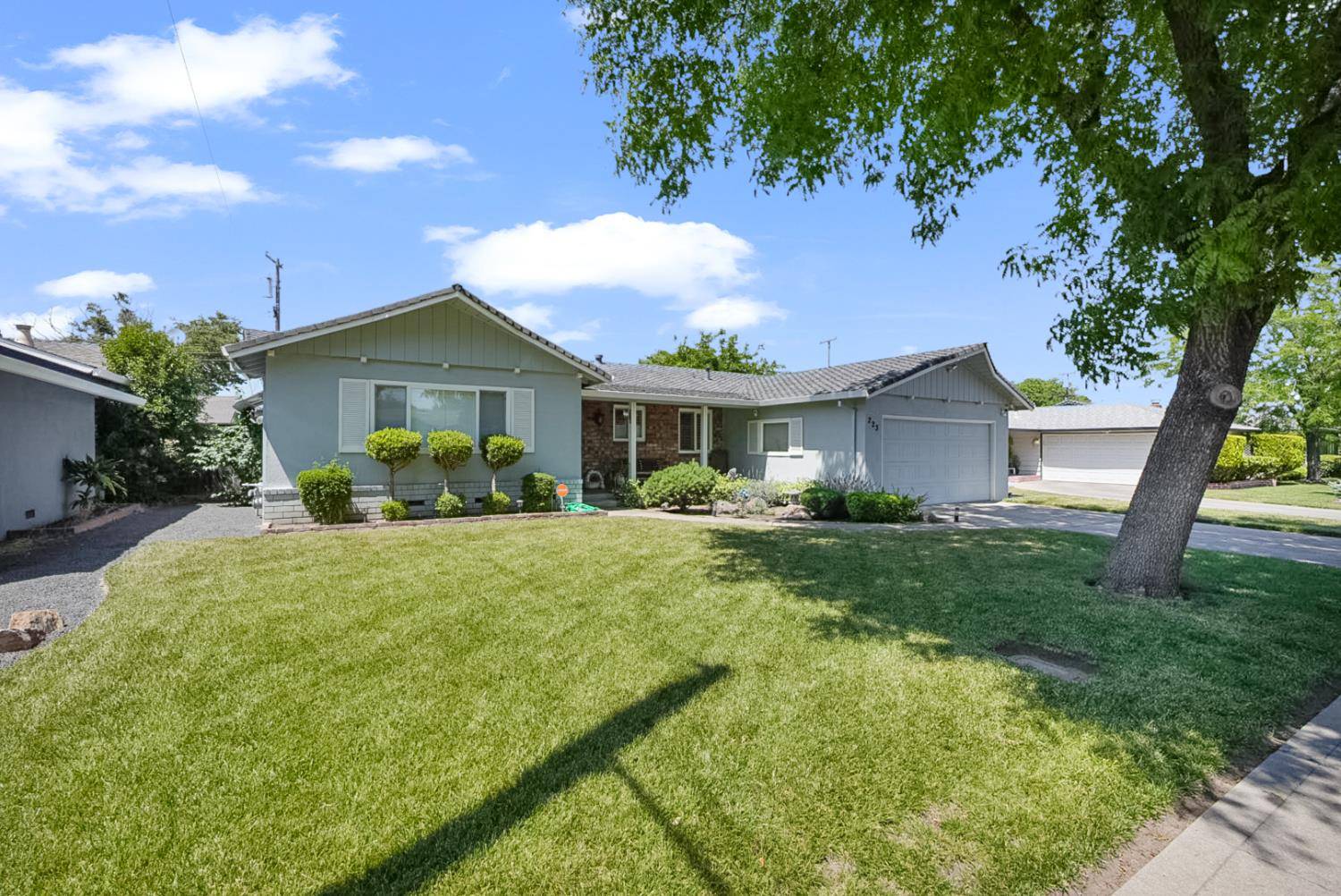 Stockton, CA 95207,223 E Yorkshire DR