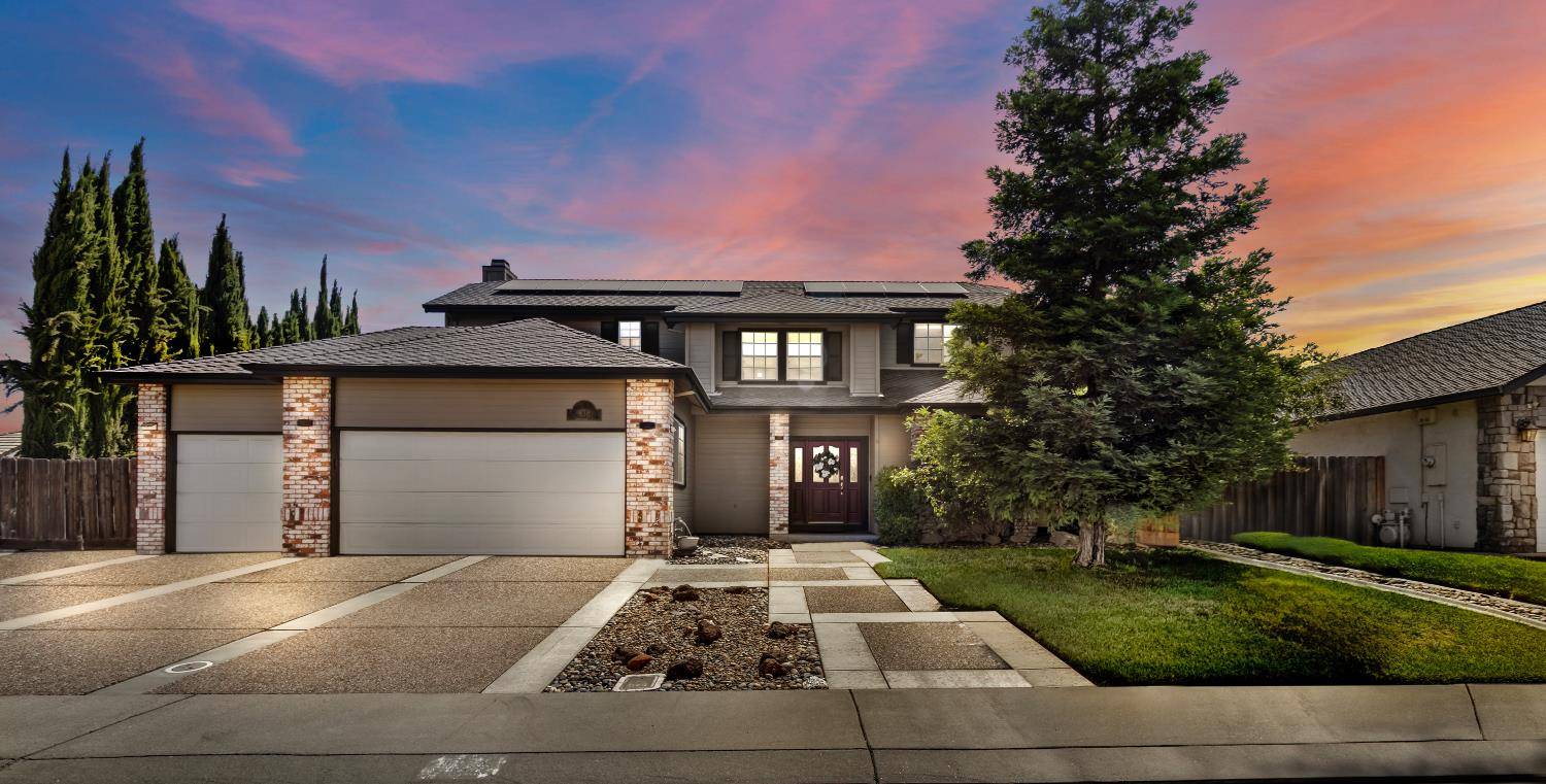 Manteca, CA 95336,938 Buttercup PL