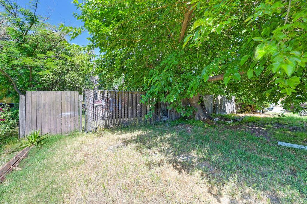 Sacramento, CA 95815,3121 Judah ST