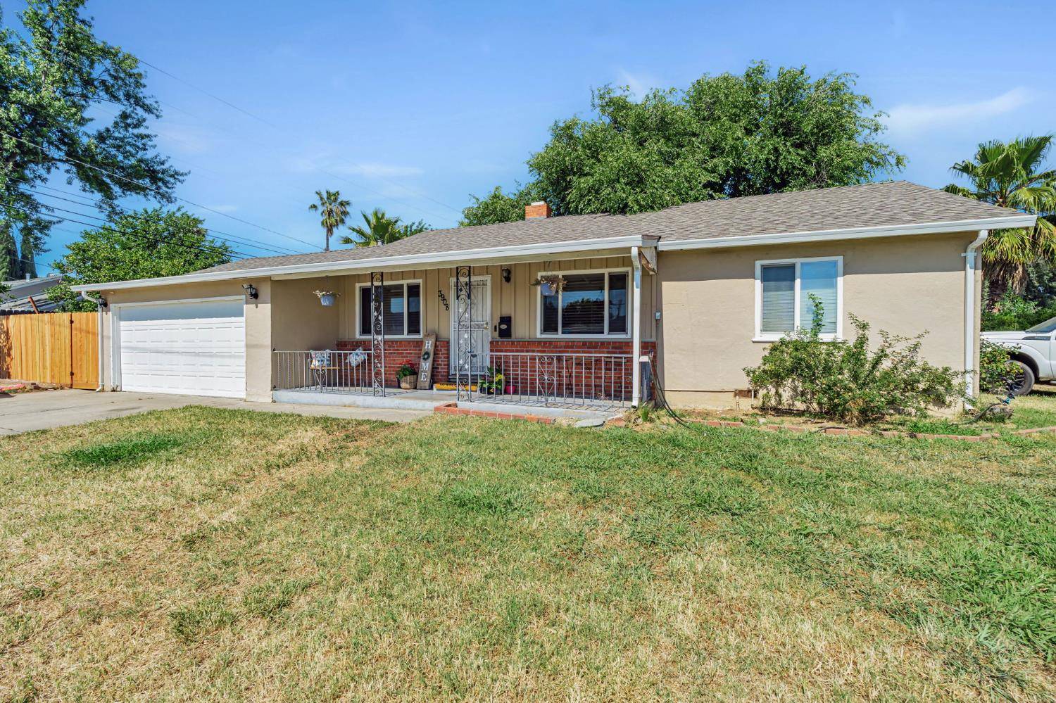 Stockton, CA 95204,3908 Marine AVE
