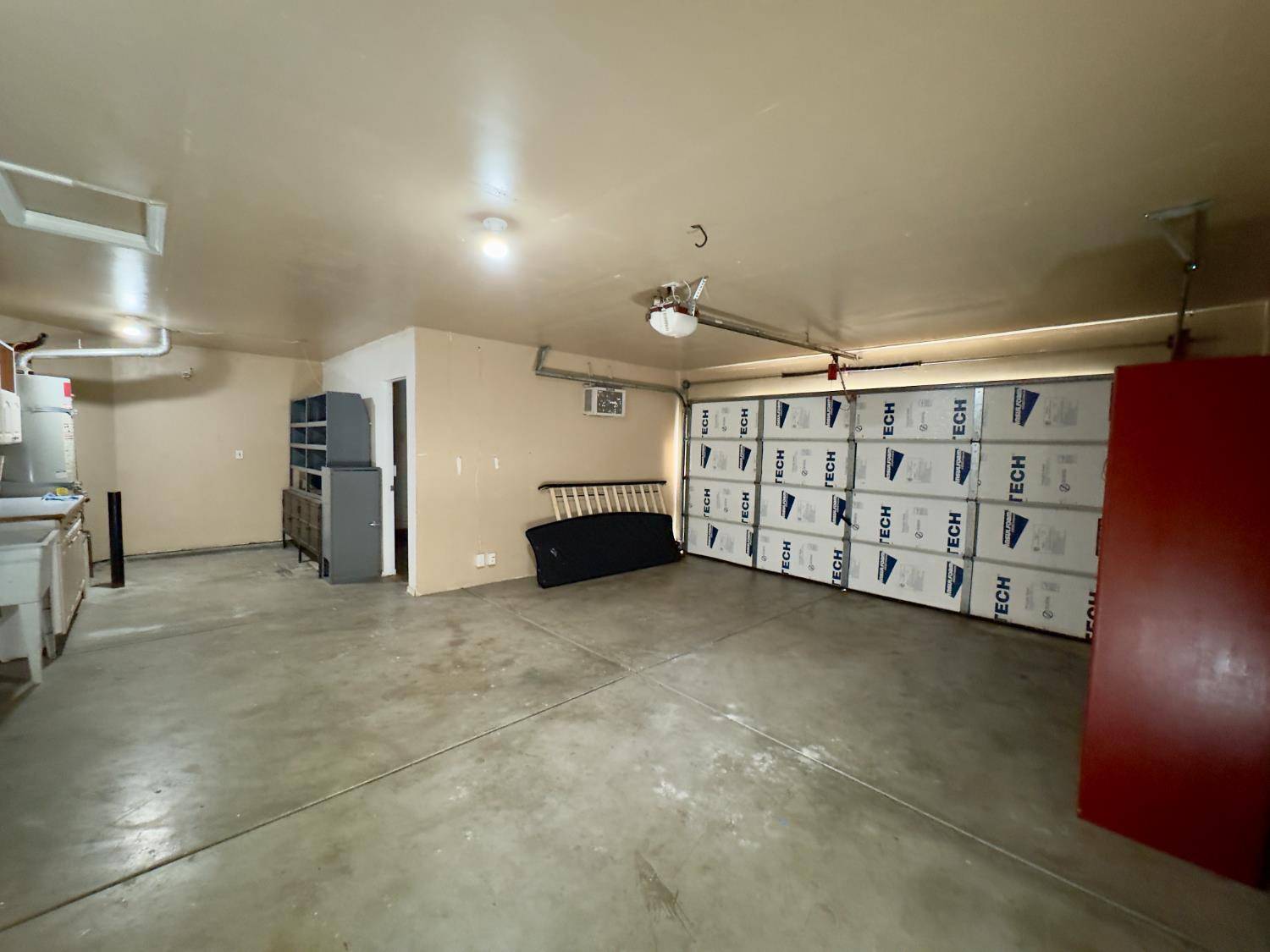 Manteca, CA 95337,1844 Quiet Brook CT