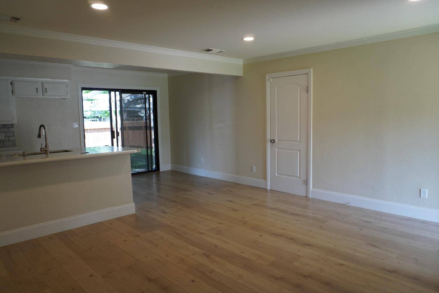 Citrus Heights, CA 95610,8021 Glen Eva WAY