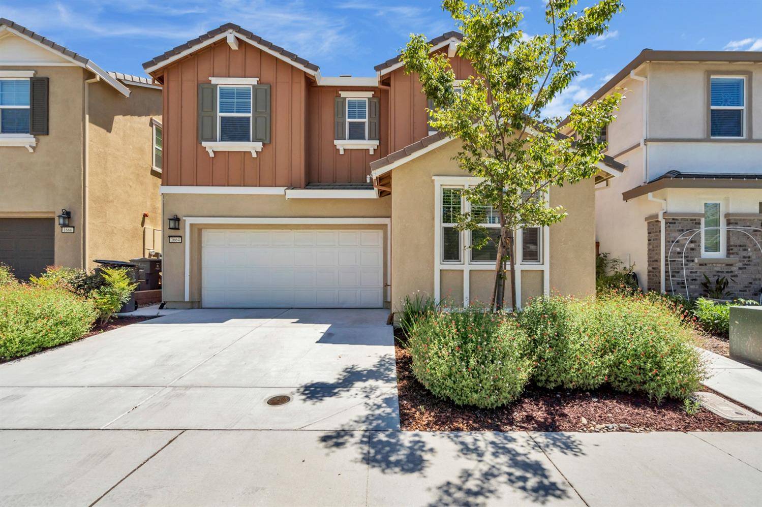 Rocklin, CA 95765,1664 Lion ST