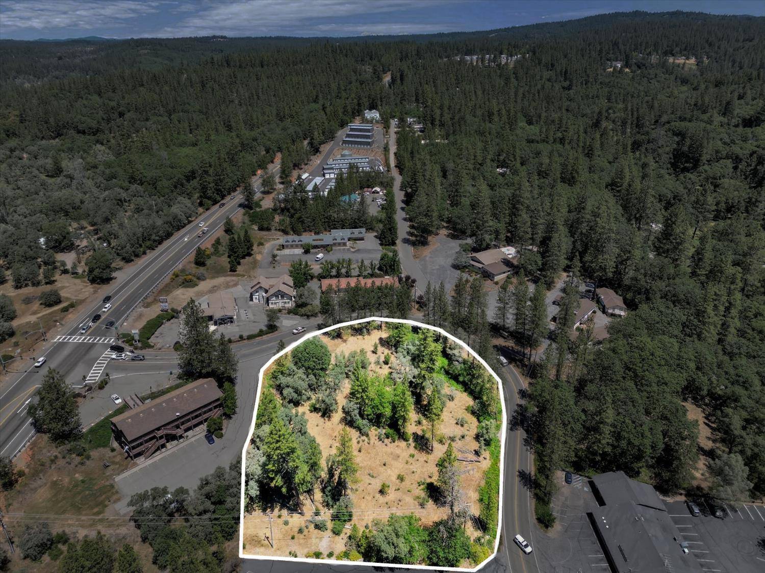 Grass Valley, CA 95949,10061 Alta Sierra DR
