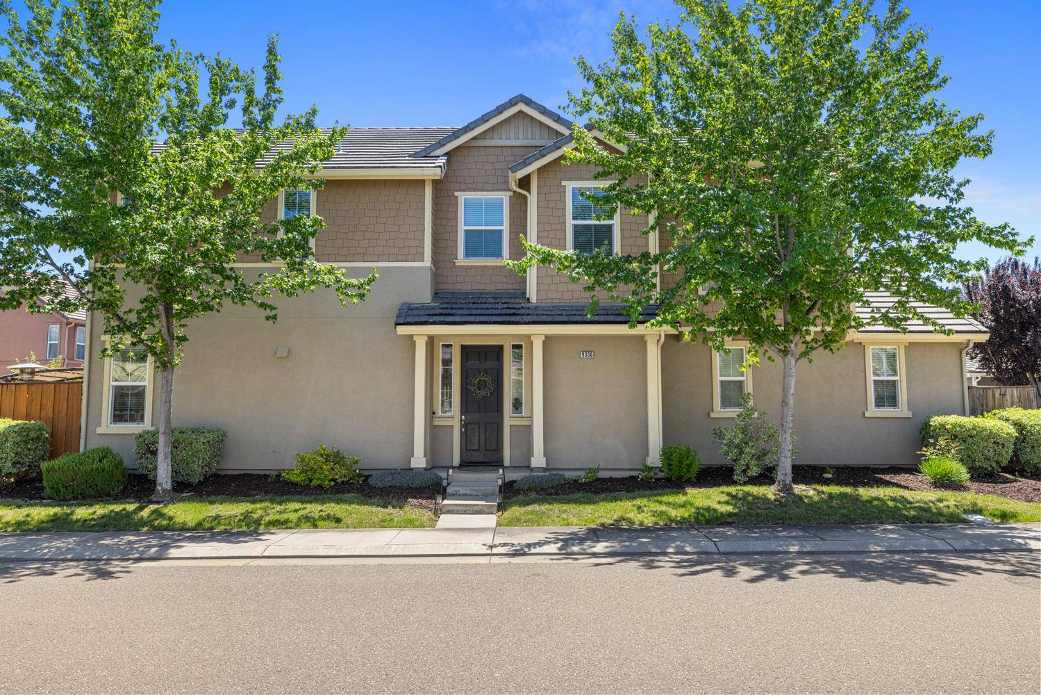 Patterson, CA 95363,9336 Vintner CIR