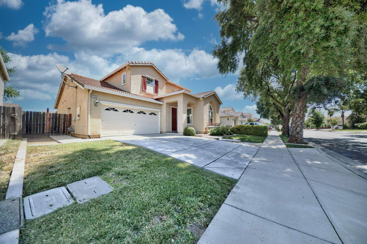 Patterson, CA 95363,1229 Fawn Lily DR
