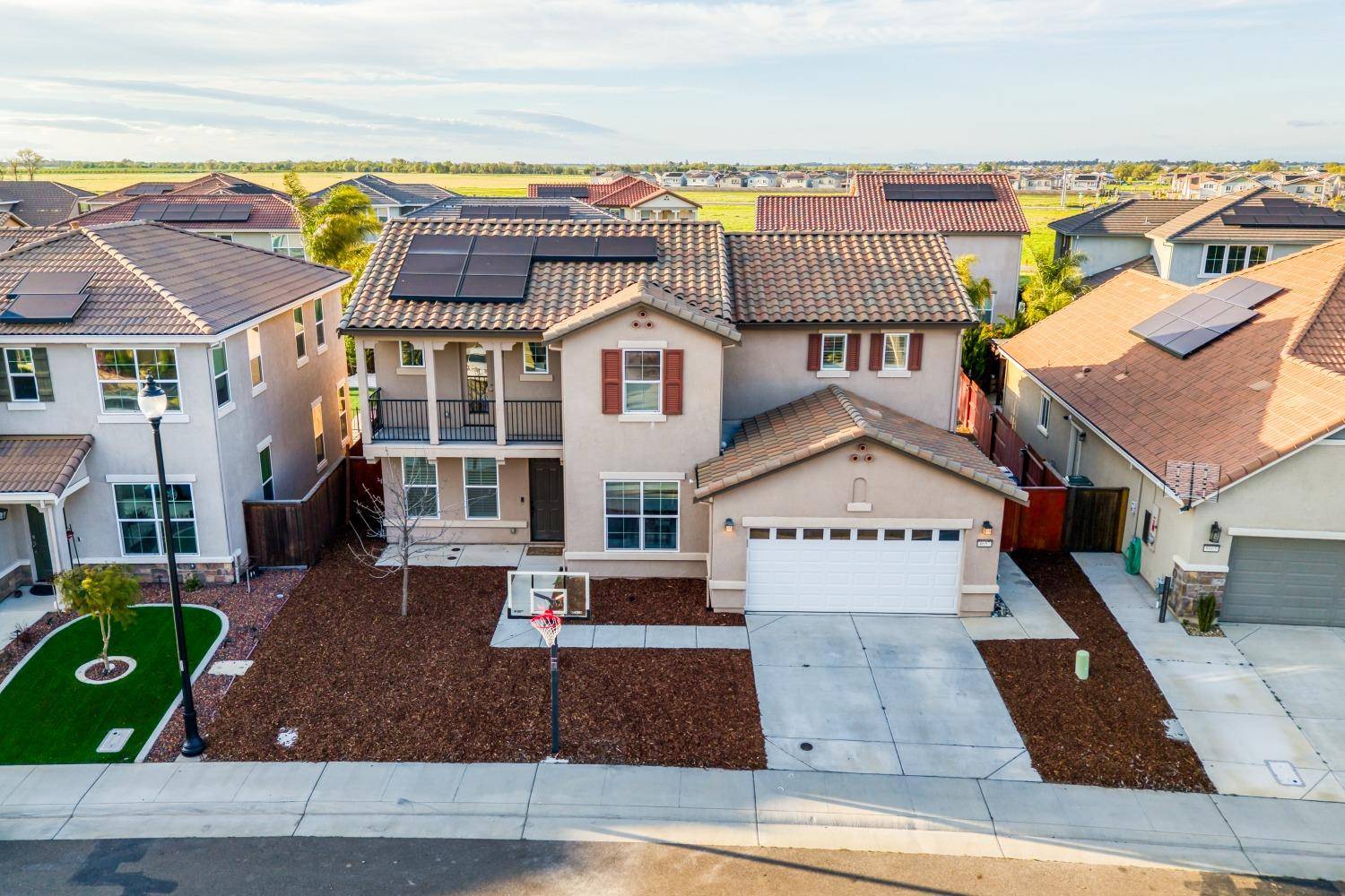 Roseville, CA 95747,8657 Trinidad WAY