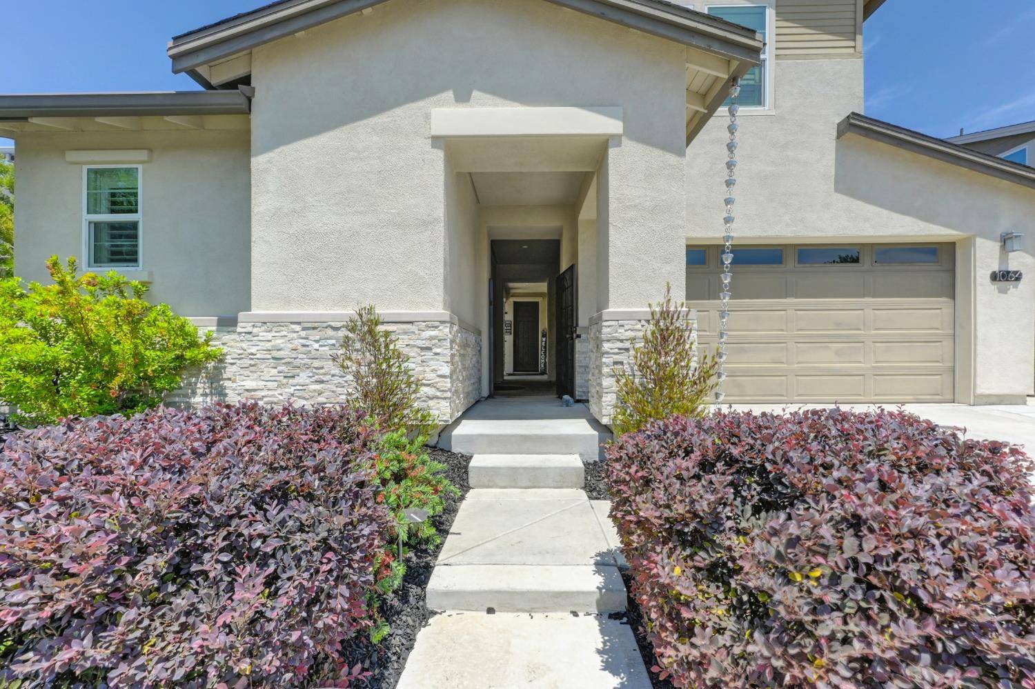 Roseville, CA 95747,1064 Fence Post WAY