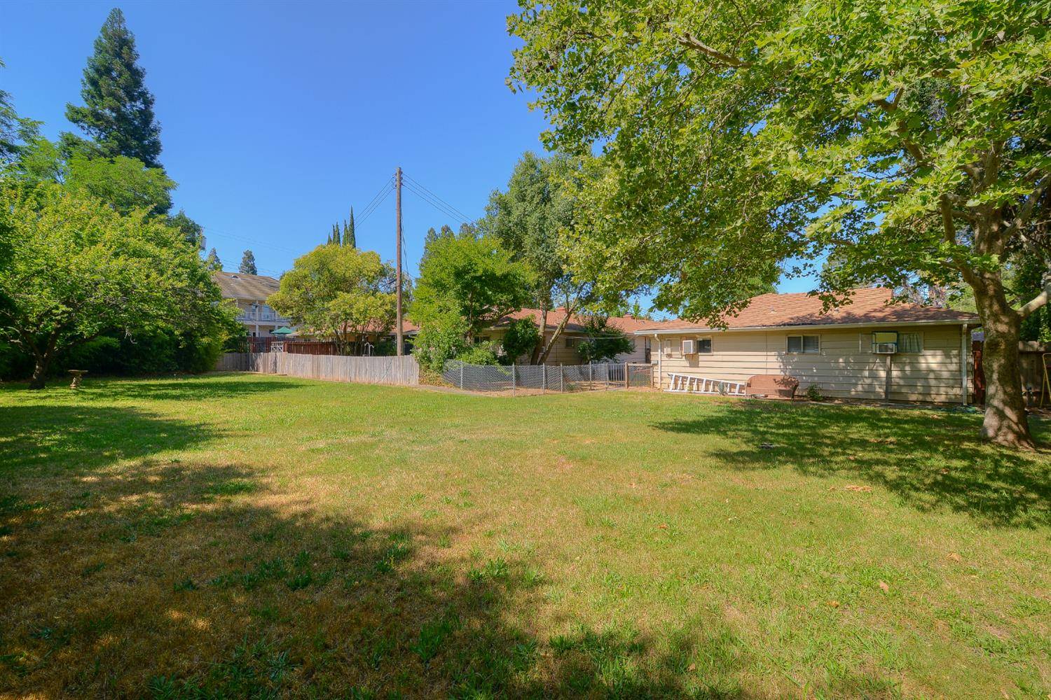Carmichael, CA 95608,2254 Garfield AVE