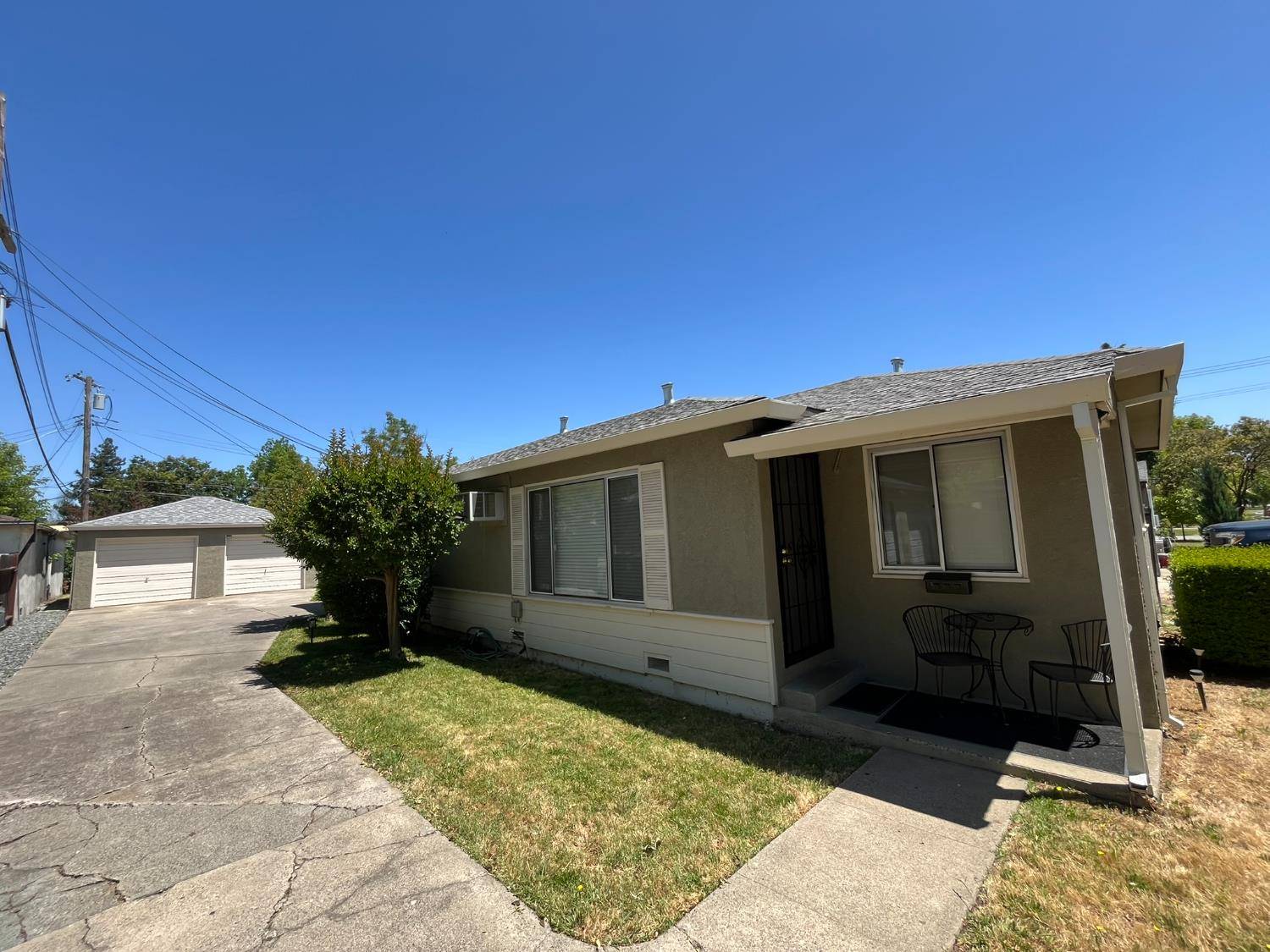 Sacramento, CA 95820,6909 21st AVE