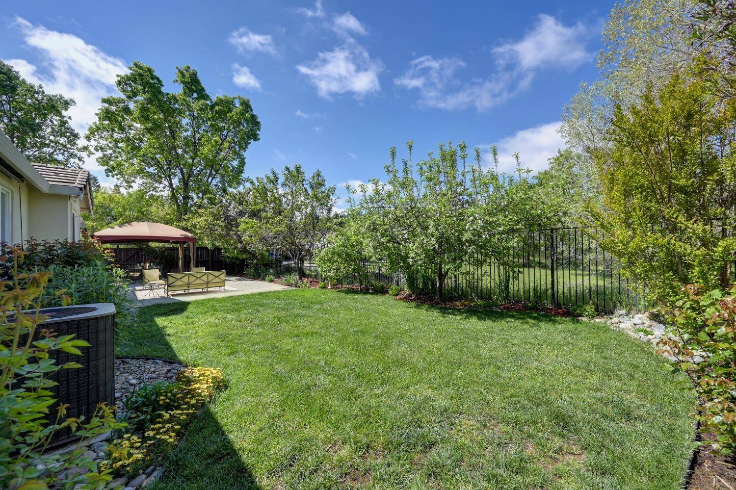 El Dorado Hills, CA 95762,5083 Whistlers Bend WAY