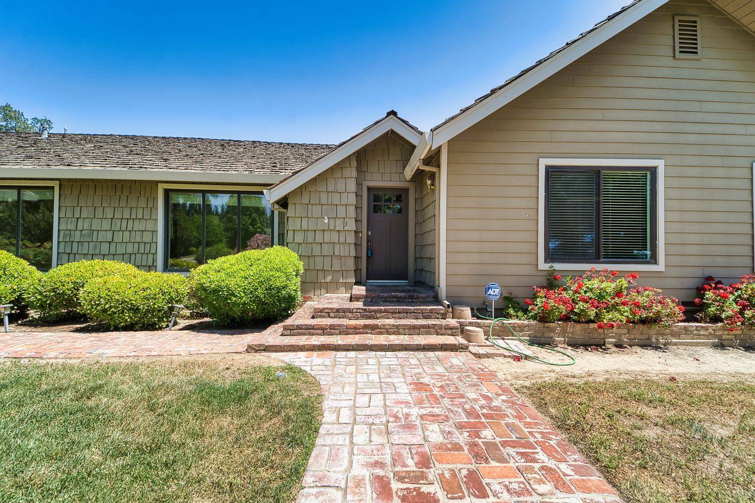 Sutter, CA 95982,2131 Walnut ST