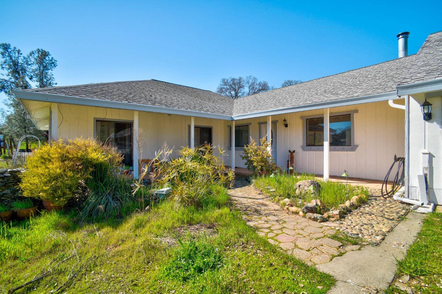 Oroville, CA 95966,300 Stoney Oaks BLVD
