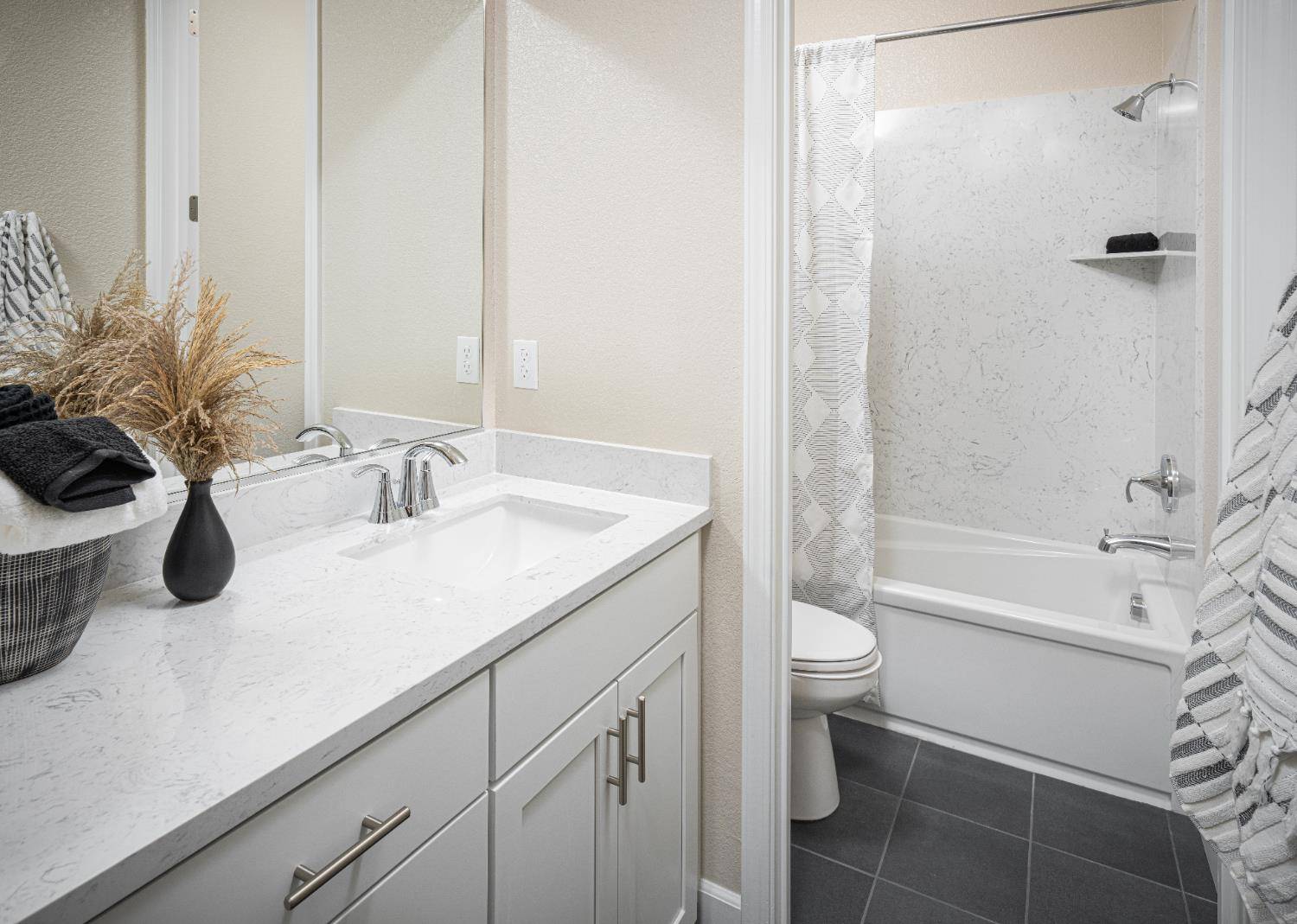 Folsom, CA 95630,5073 Brooks CIR