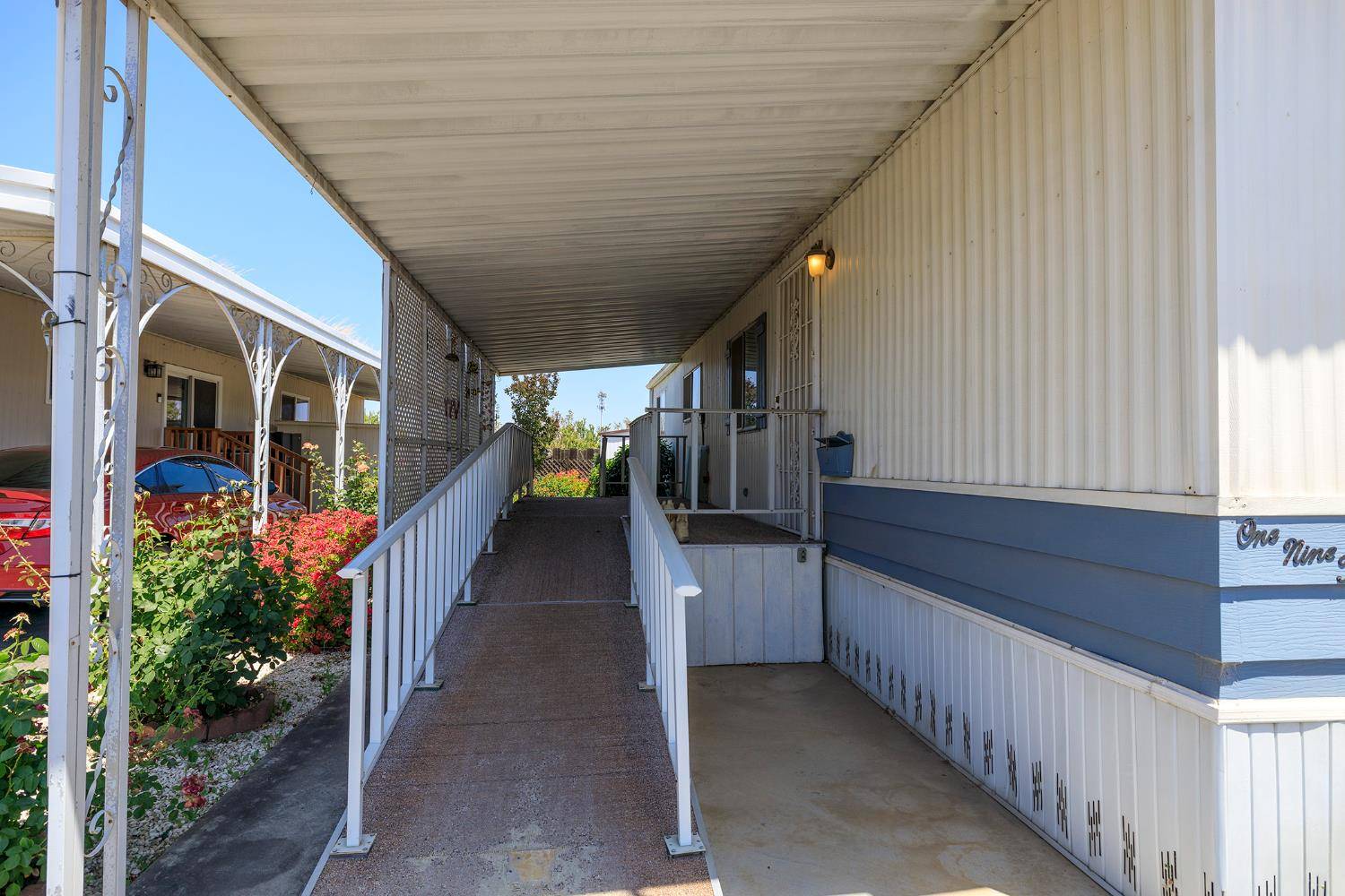 Escalon, CA 95320,2505 Jackson #193