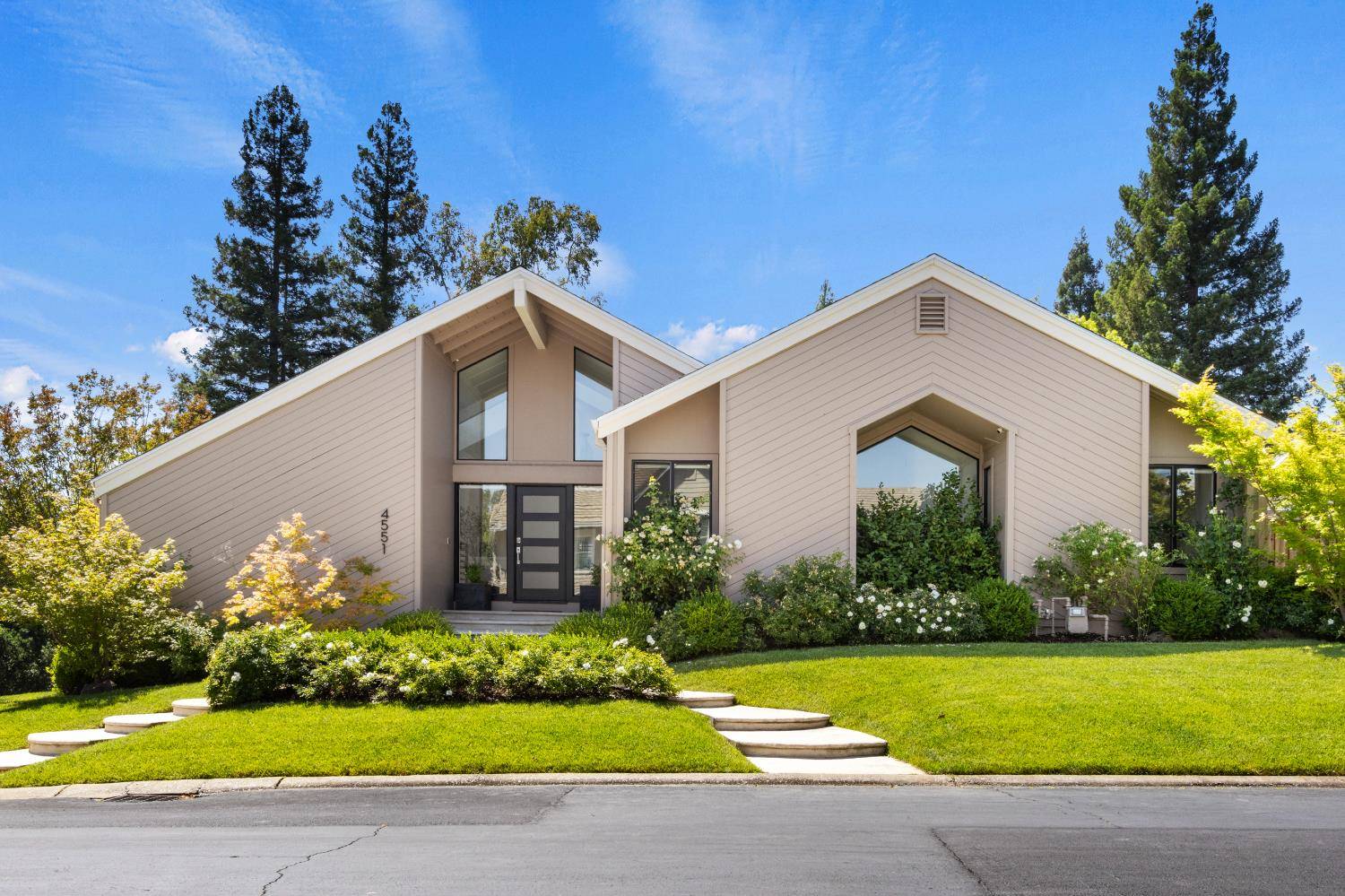 Fair Oaks, CA 95628,4551 Oxbow Ridge PL