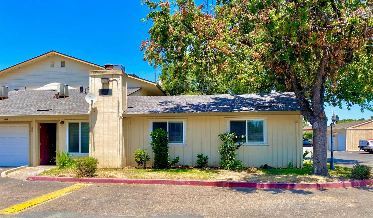 Lodi, CA 95240,1819 S Cherokee LN #67