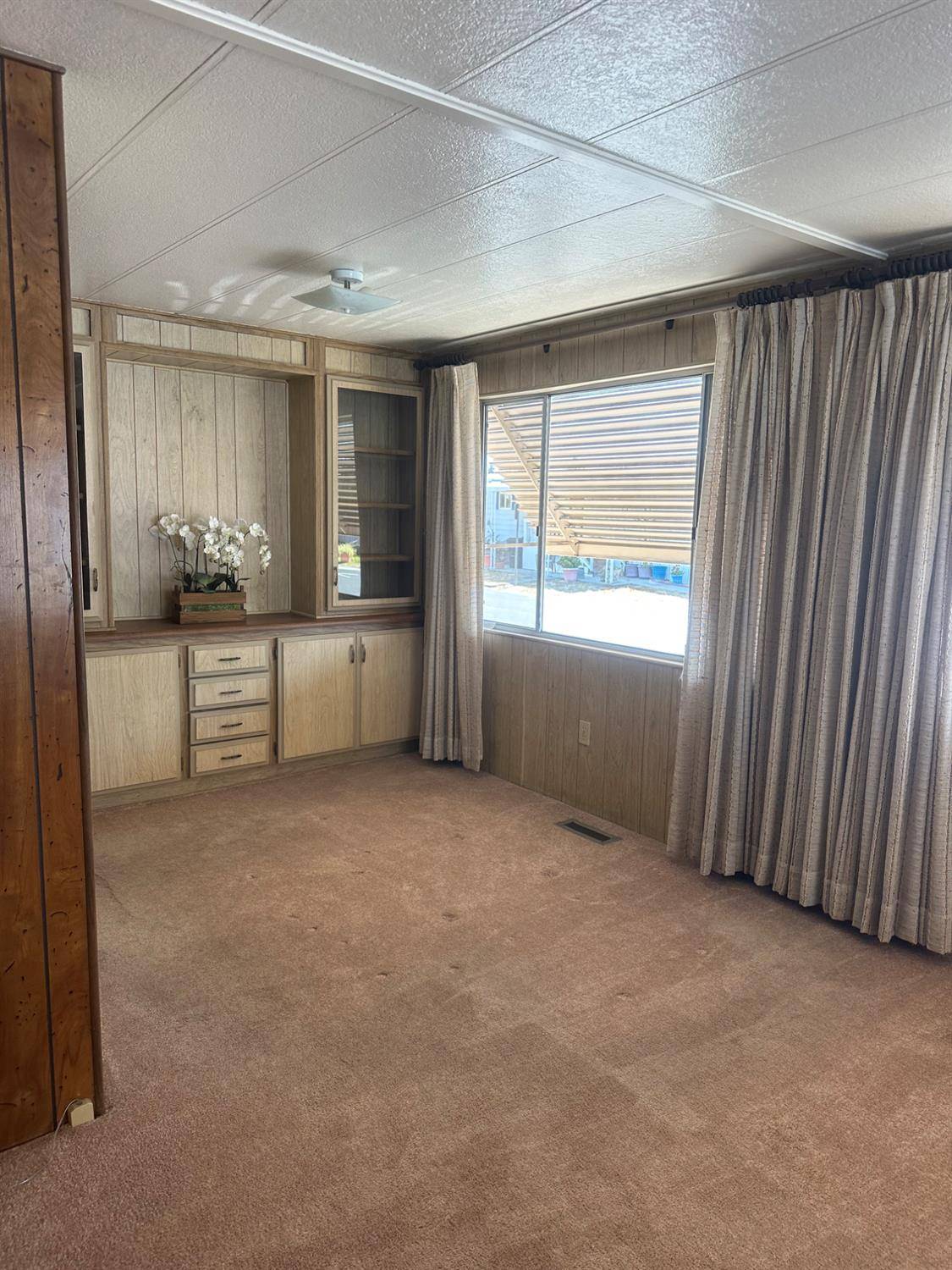 Manteca, CA 95336,150 Pestana AVE #24