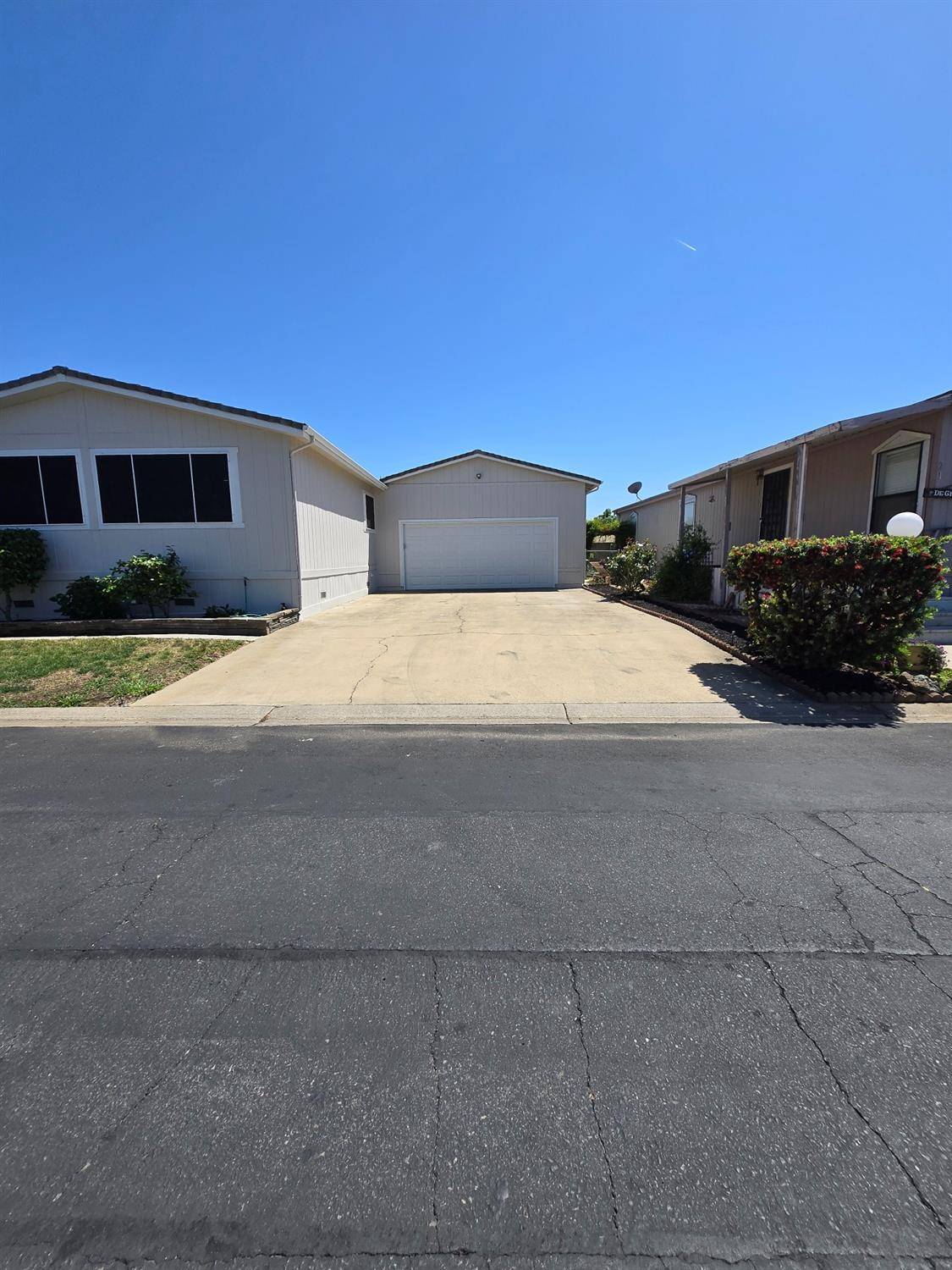 Yuba City, CA 95991,3120 Live Oak BLVD #20