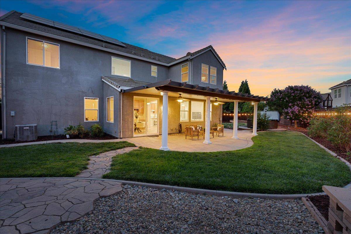 Roseville, CA 95747,141 Hornby CT