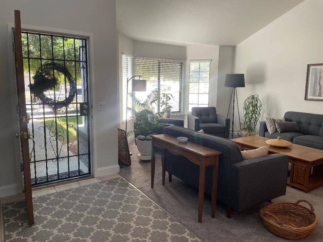Elk Grove, CA 95624,9060 Crowley WAY