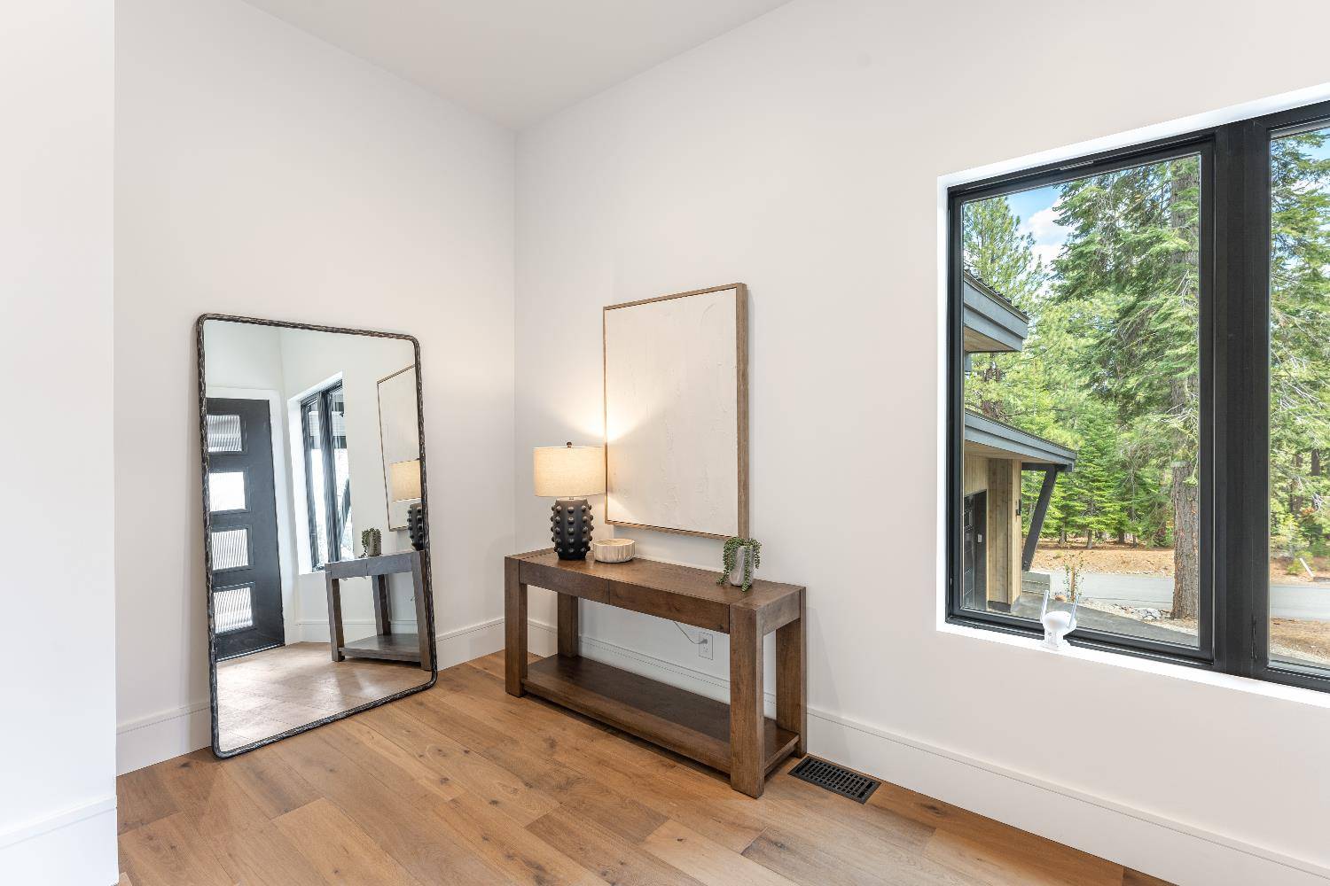 Truckee, CA 96161,11900 Saddleback DR