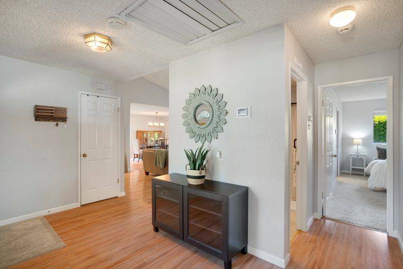 Orangevale, CA 95662,8216 Oakenshaw WAY