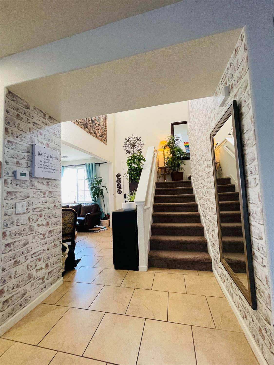 Sacramento, CA 95829,9537 Ballinger DR