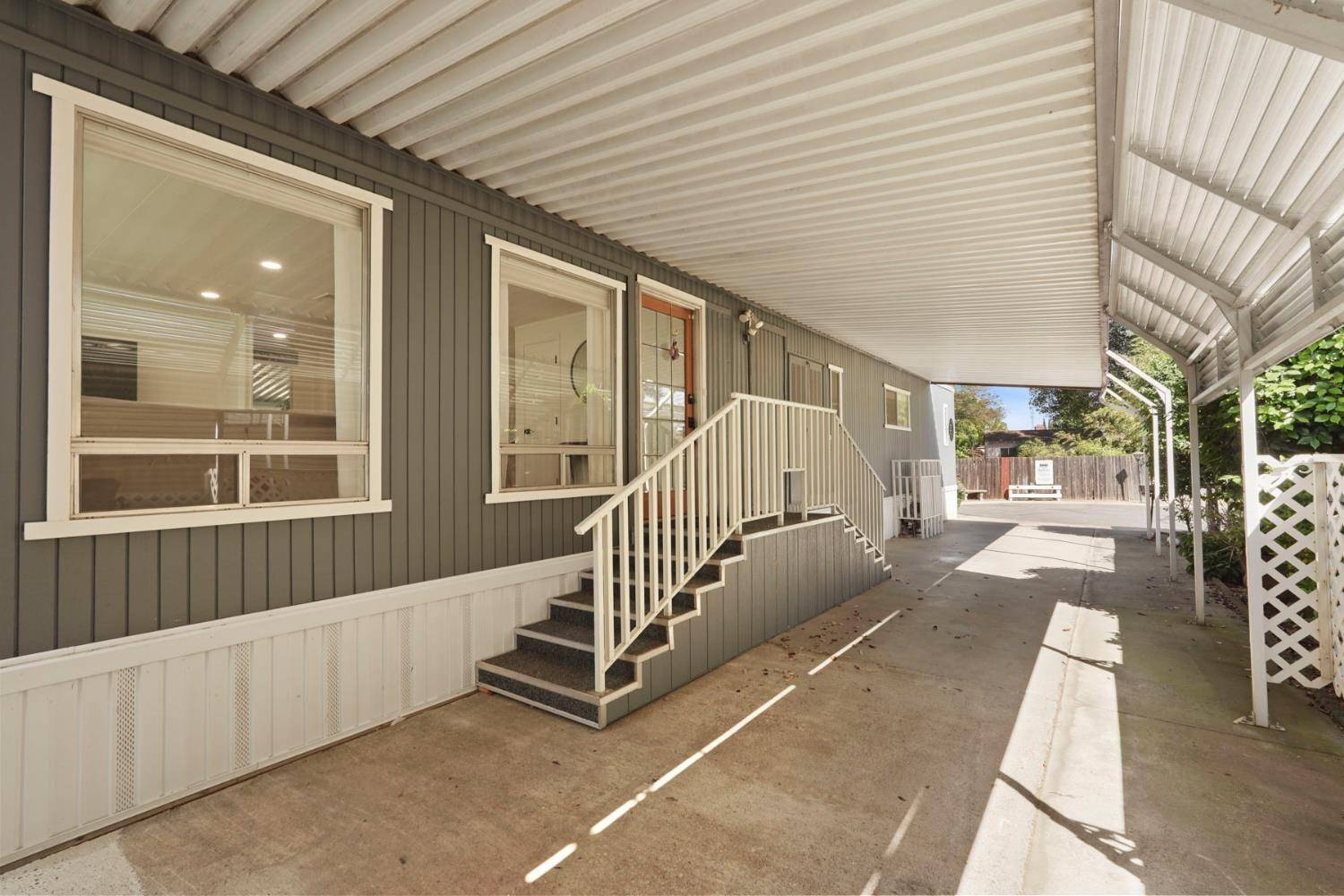 Lodi, CA 95240,21 Rio Vista DR