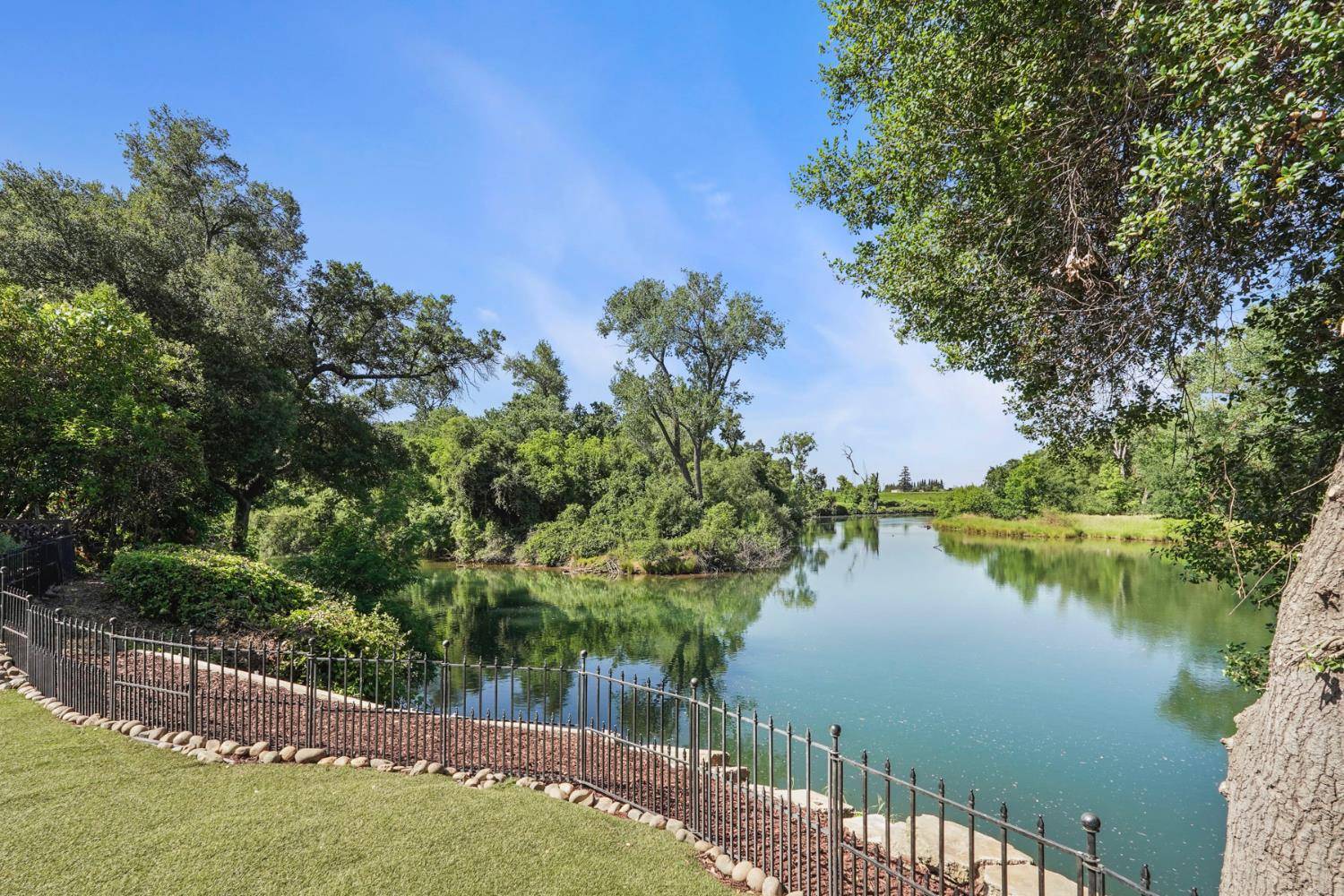 Lodi, CA 95240,21 Rio Vista DR