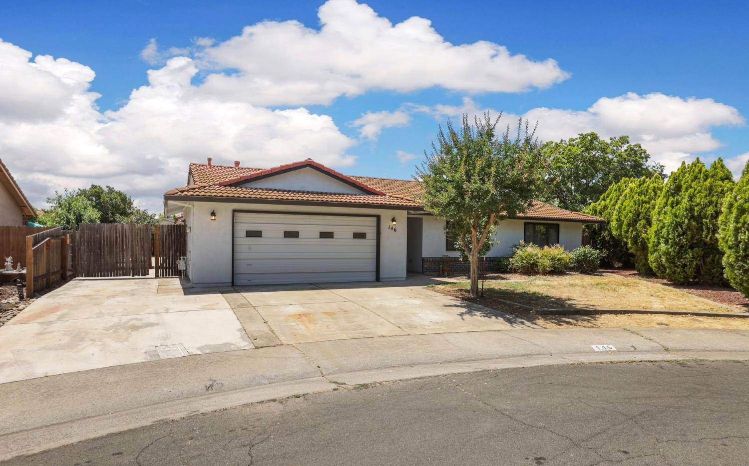 Galt, CA 95632,146 Brodiewest Ct.