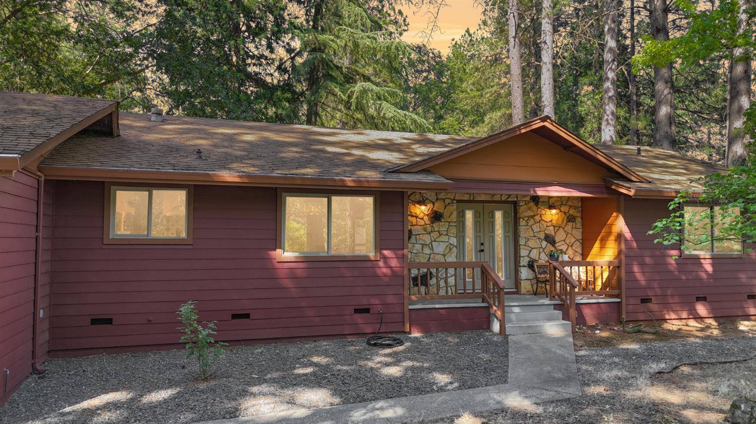 Grass Valley, CA 95949,10190 Kenwood DR