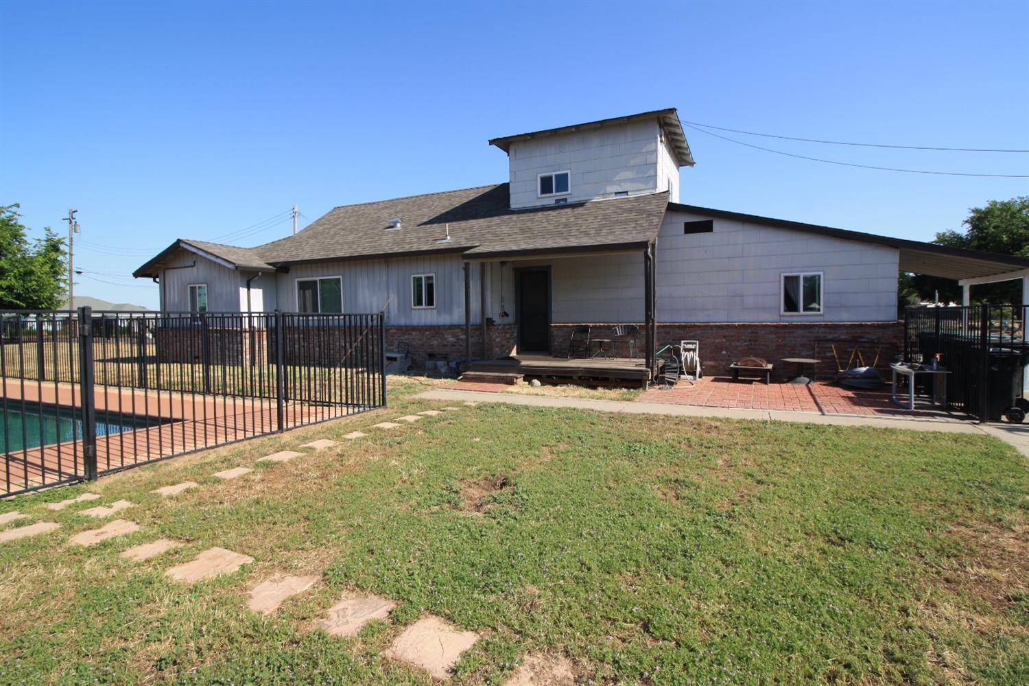Rio Linda, CA 95673,6244 24th ST